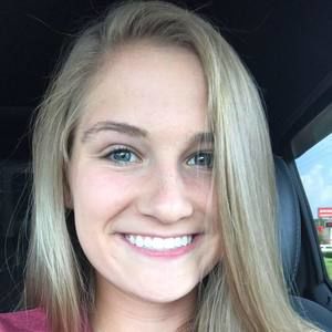 Meet your Posher, Stella